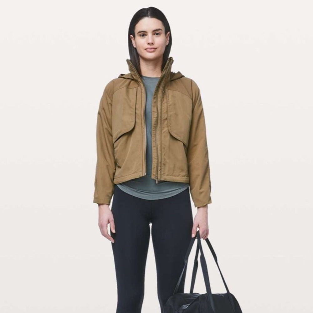 Lululemon Always Effortless Jacket
Frontier (First Release)